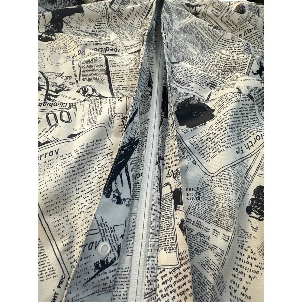 The North Face Women's Berrien Jacket Rare Newspaper Print Pristine Condition L‎